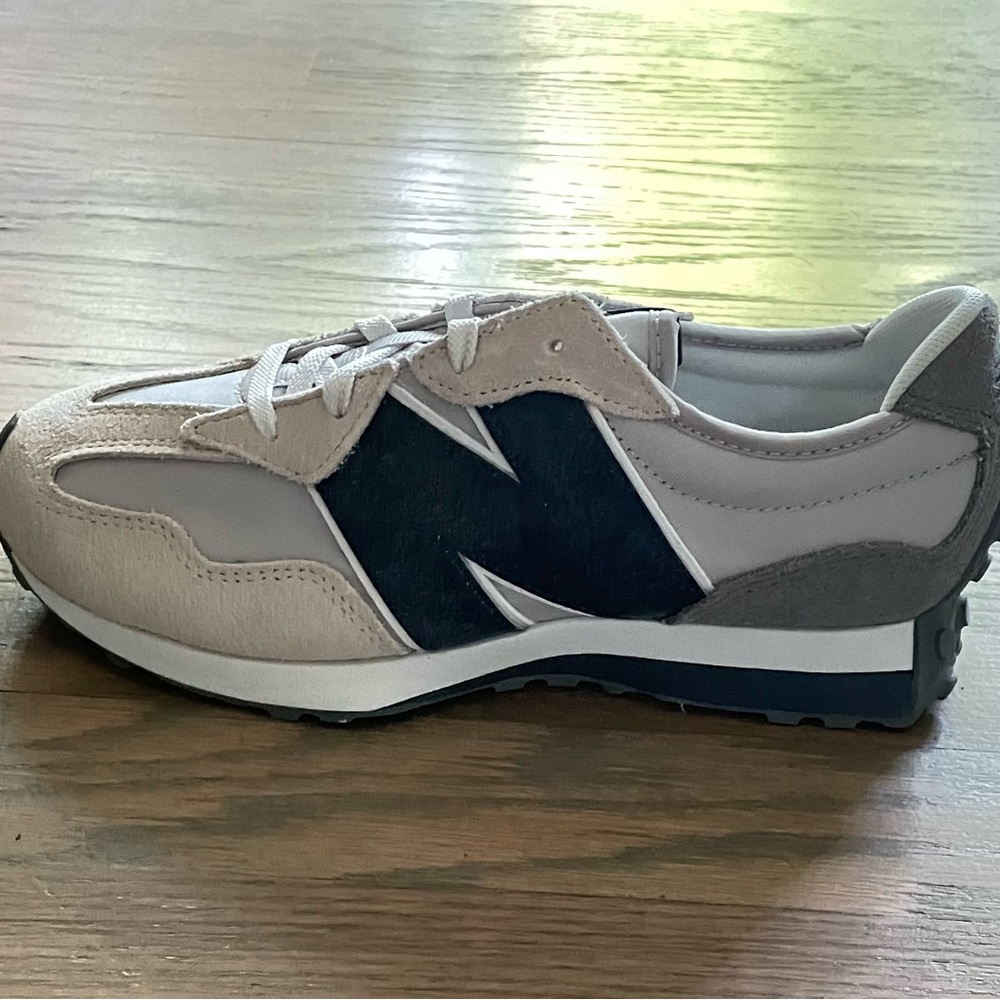 New balance 327
